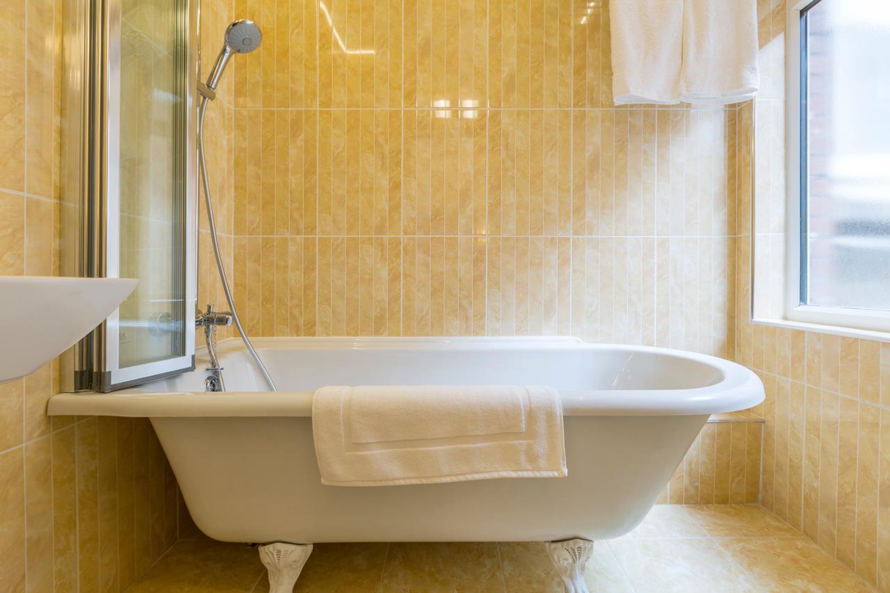 Linton Hotel Luton Dış mekan fotoğraf